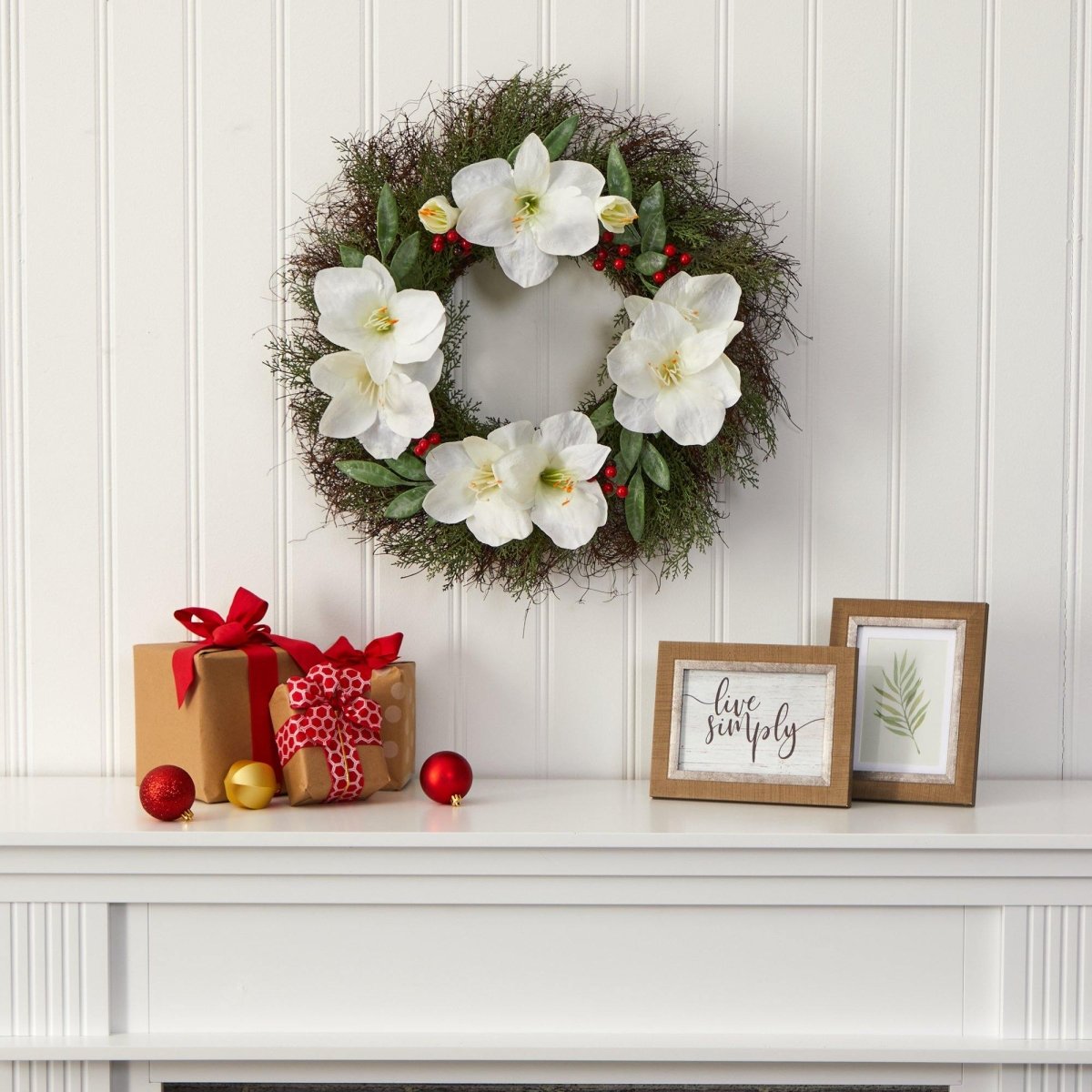 20 - in Cedar, Amaryllis and Ruscus with Berries Artificial Wreath - Ed's Plant Shop