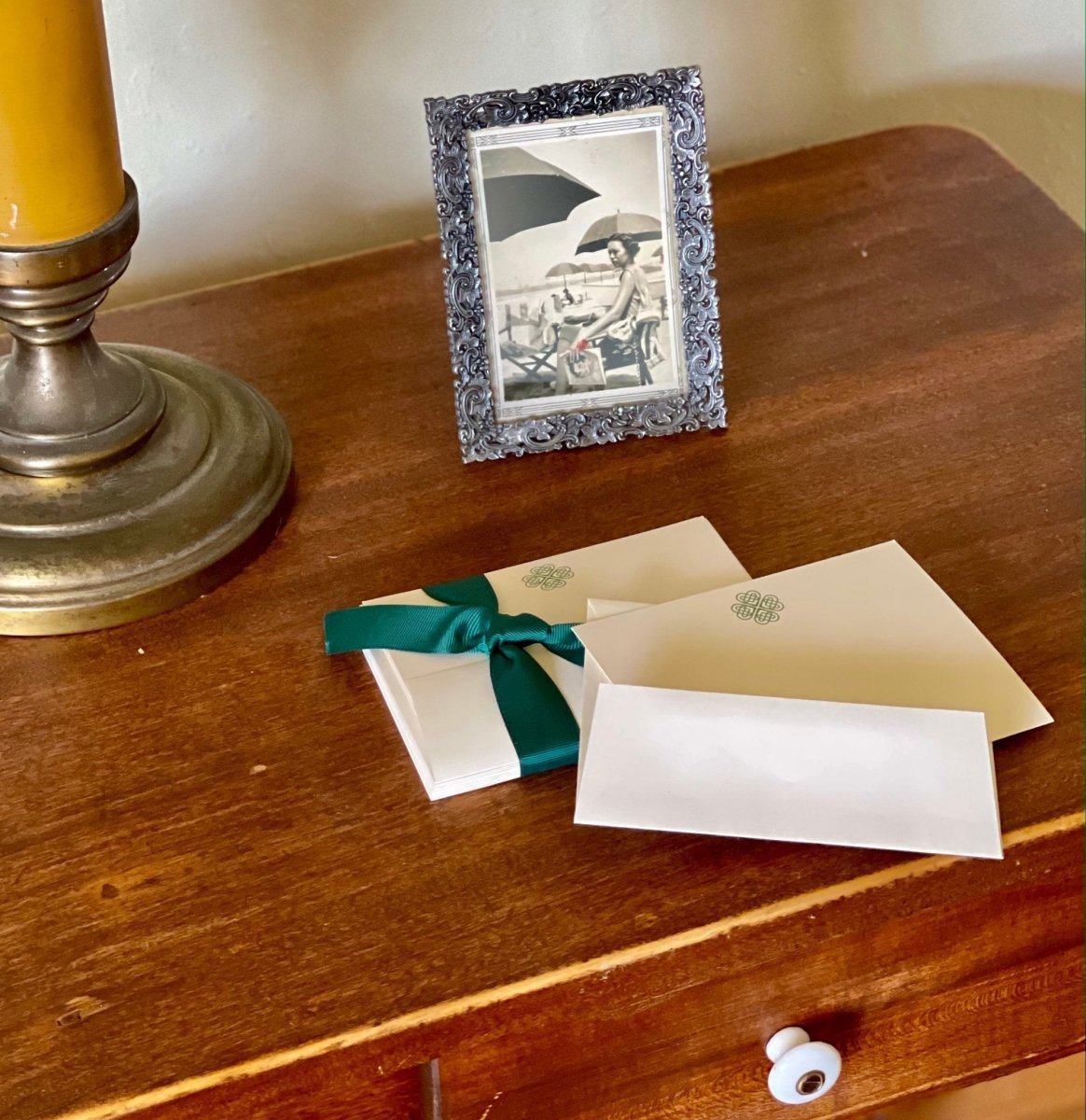 Boxed Celtic Knot Stationery - Irish Note Cards and Envelopes (10) - Ed's Plant Shop