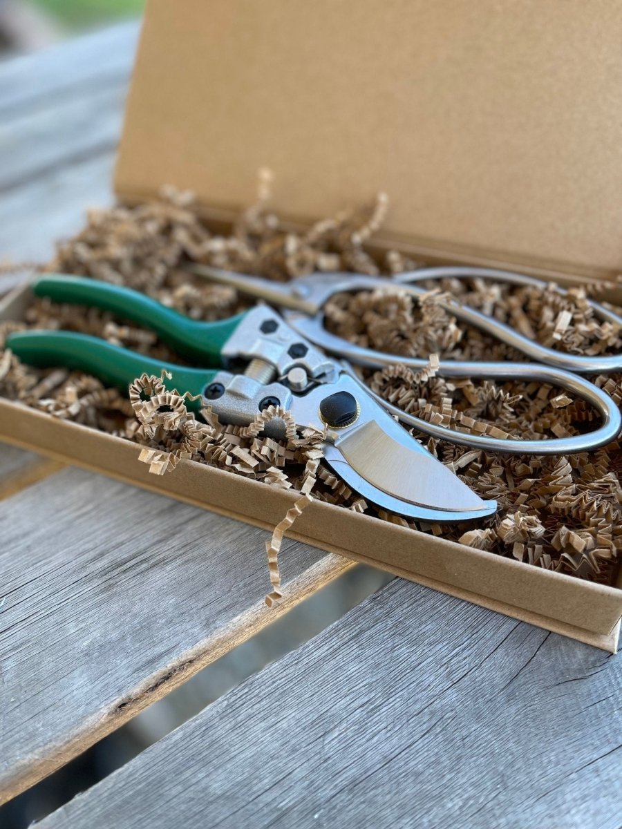 Garden Gift Box - Pruners and Snips - Ed's Plant Shop