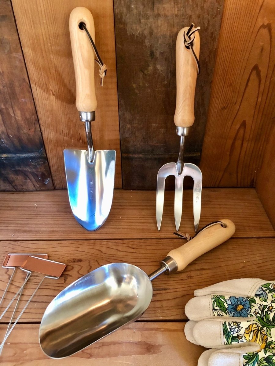 Garden Hand Tool Set - Hardwood and Stainless - Ed's Plant Shop