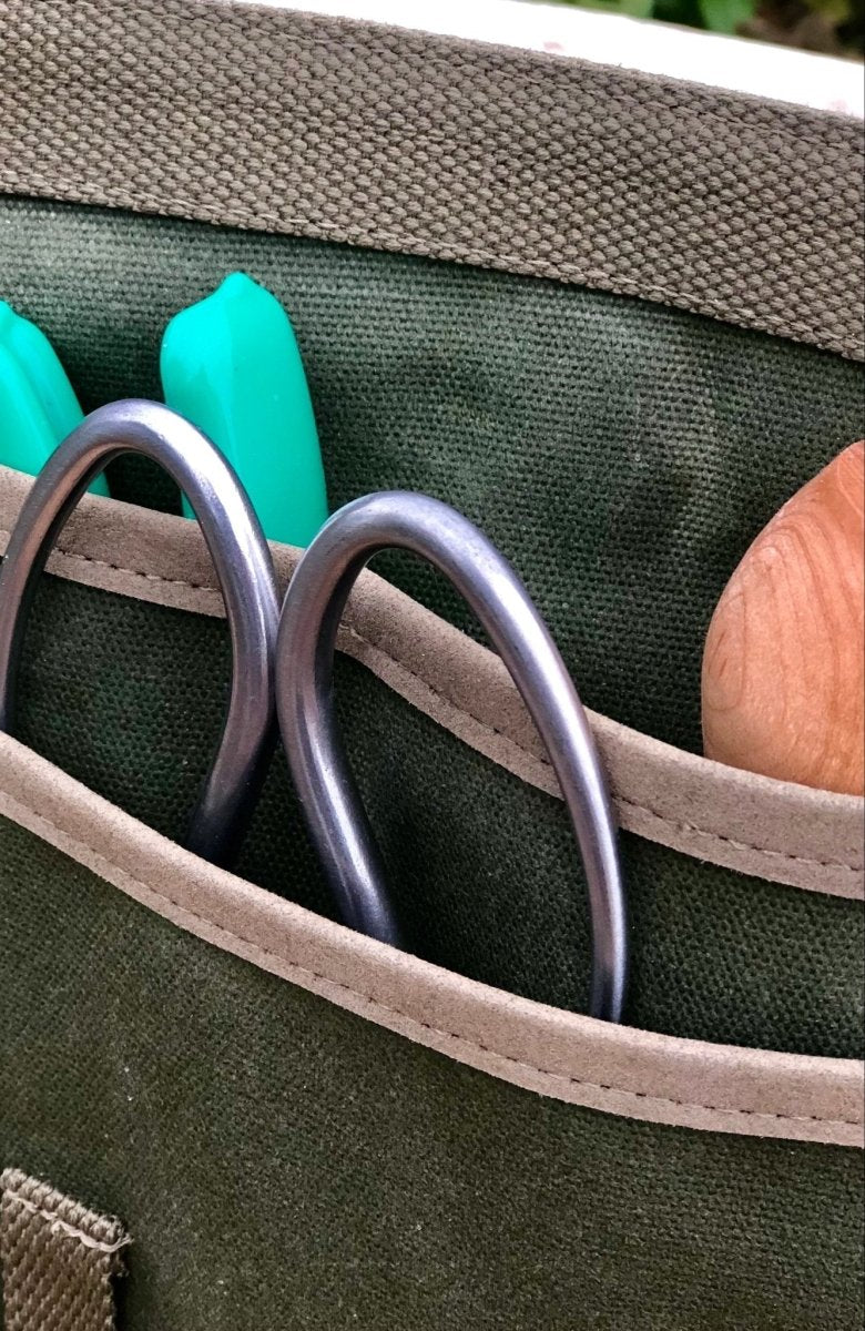 Garden Tool Belt - Waxed Canvas for Gardening - Ed's Plant Shop