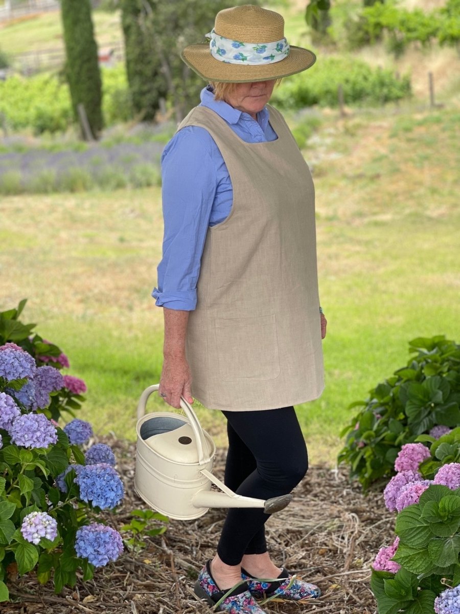 Linen Apron – French Style Crossback Apron for Home, Shop, and Garden - Ed's Plant Shop