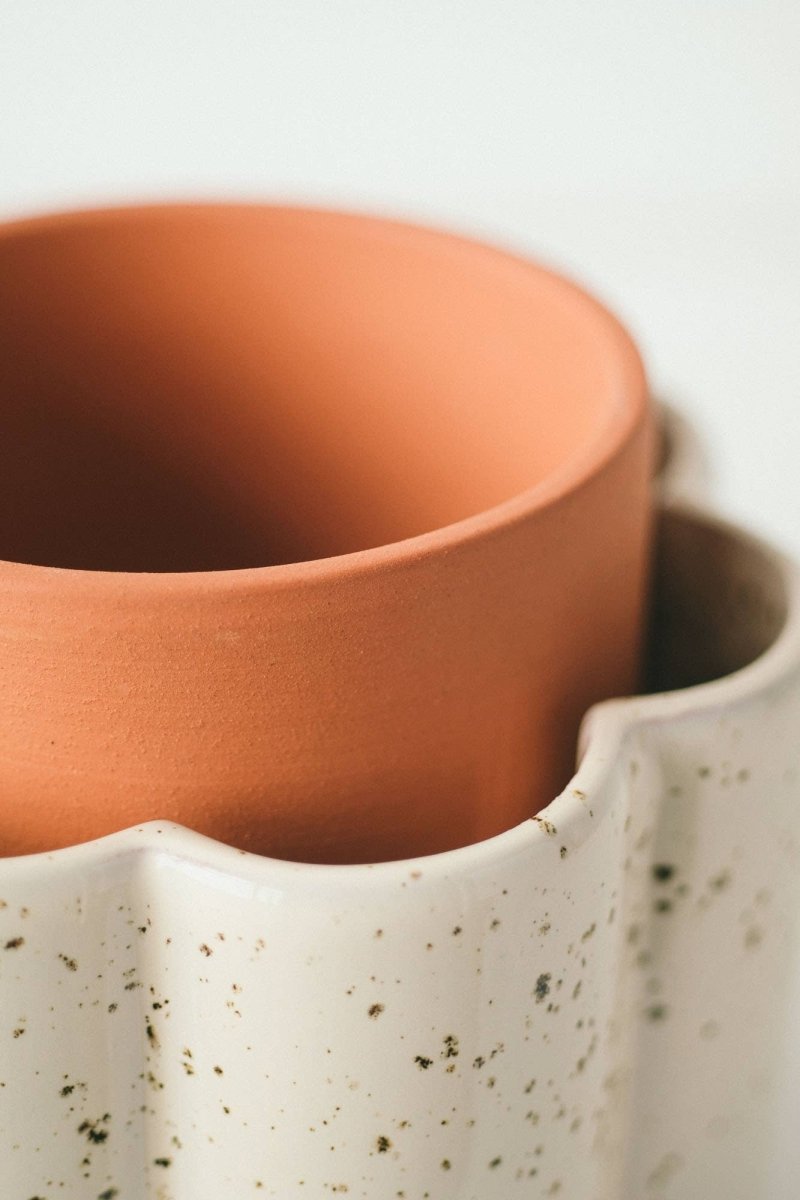 Paula Self - Watering Planter Pot – Speckled White - Ed's Plant Shop