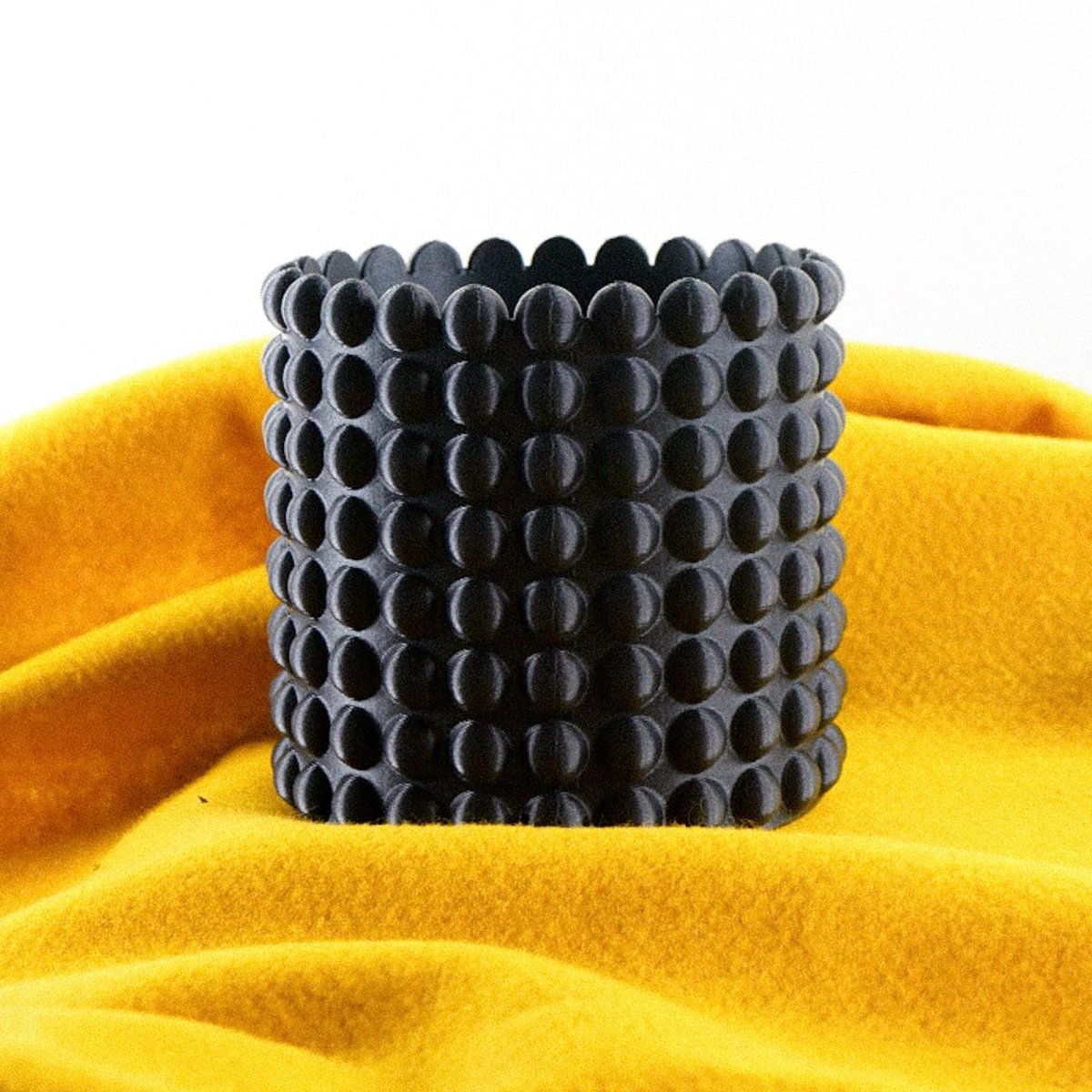 Ring of Pearls 3D Printed Planter – Modern Ribbed Indoor Pot with Drainage - Ed's Plant Shop