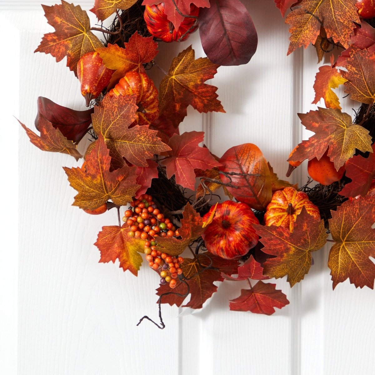 24'' Autumn Maple Leaves Artificial Fall Wreath with Pumpkins & Berries - Ed's Plant Shop