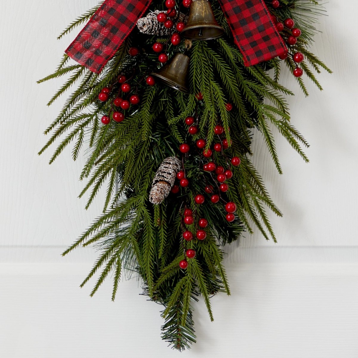 24'' Holiday Christmas Wreath with Pinecones, Berries & Bells - Ed's Plant Shop