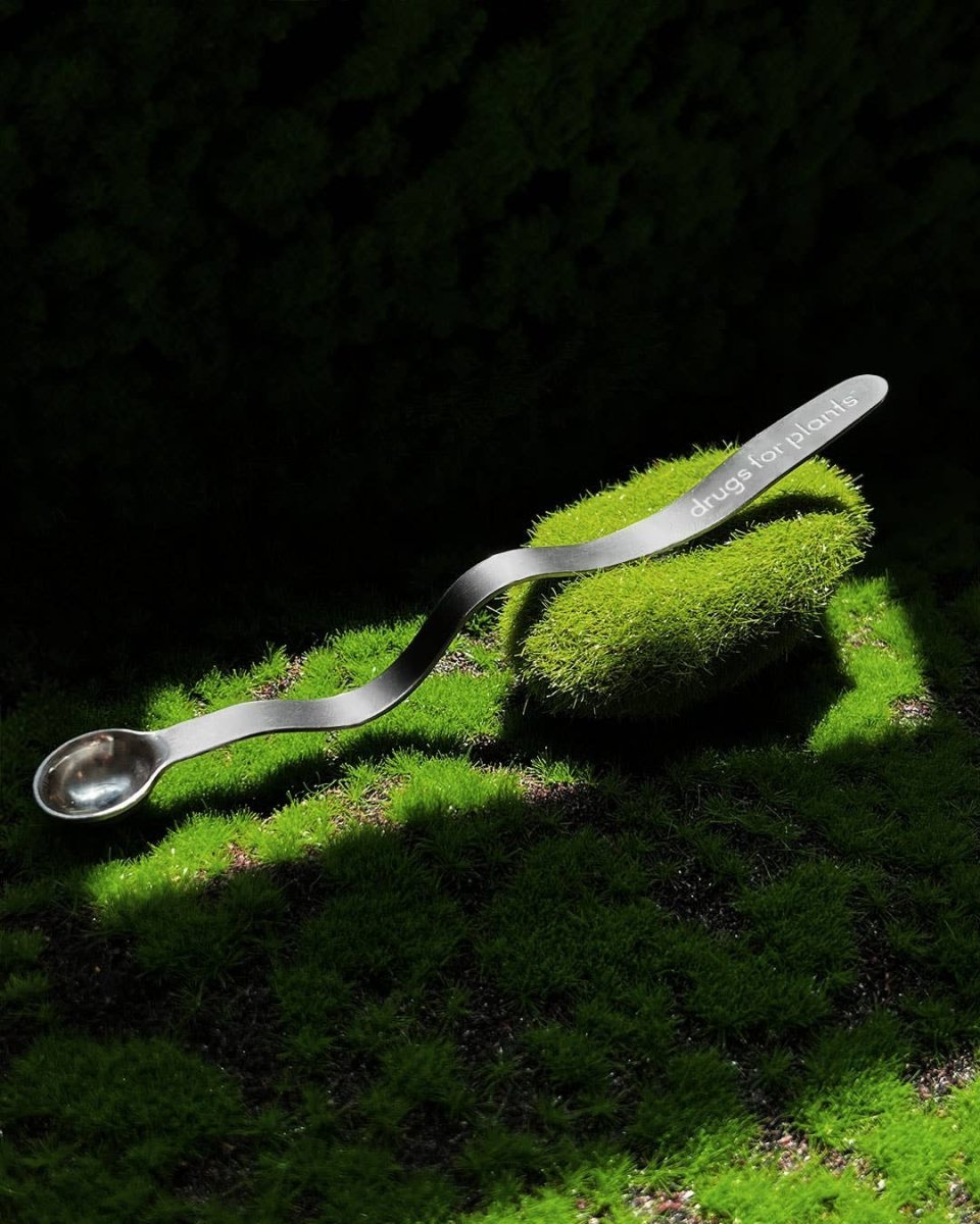 Bendy 1/4 Gardening Teaspoon “Drugs for Plants” - Ed's Plant Shop