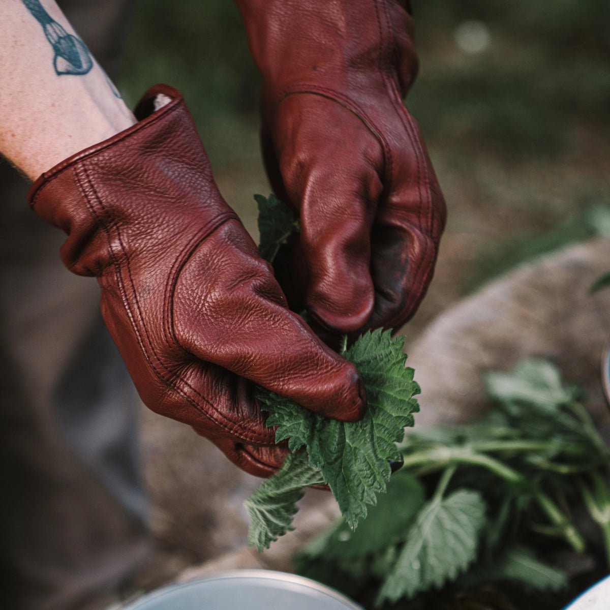 Classic Work & Gardening Glove: Cognac - Ed's Plant Shop