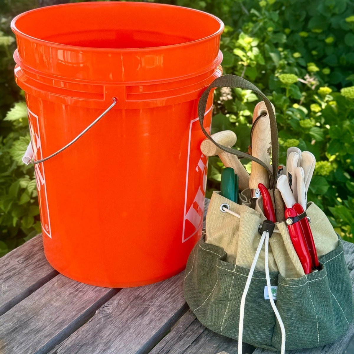 Garden Bucket Bag - Heavy Waxed Canvas - Ed's Plant Shop