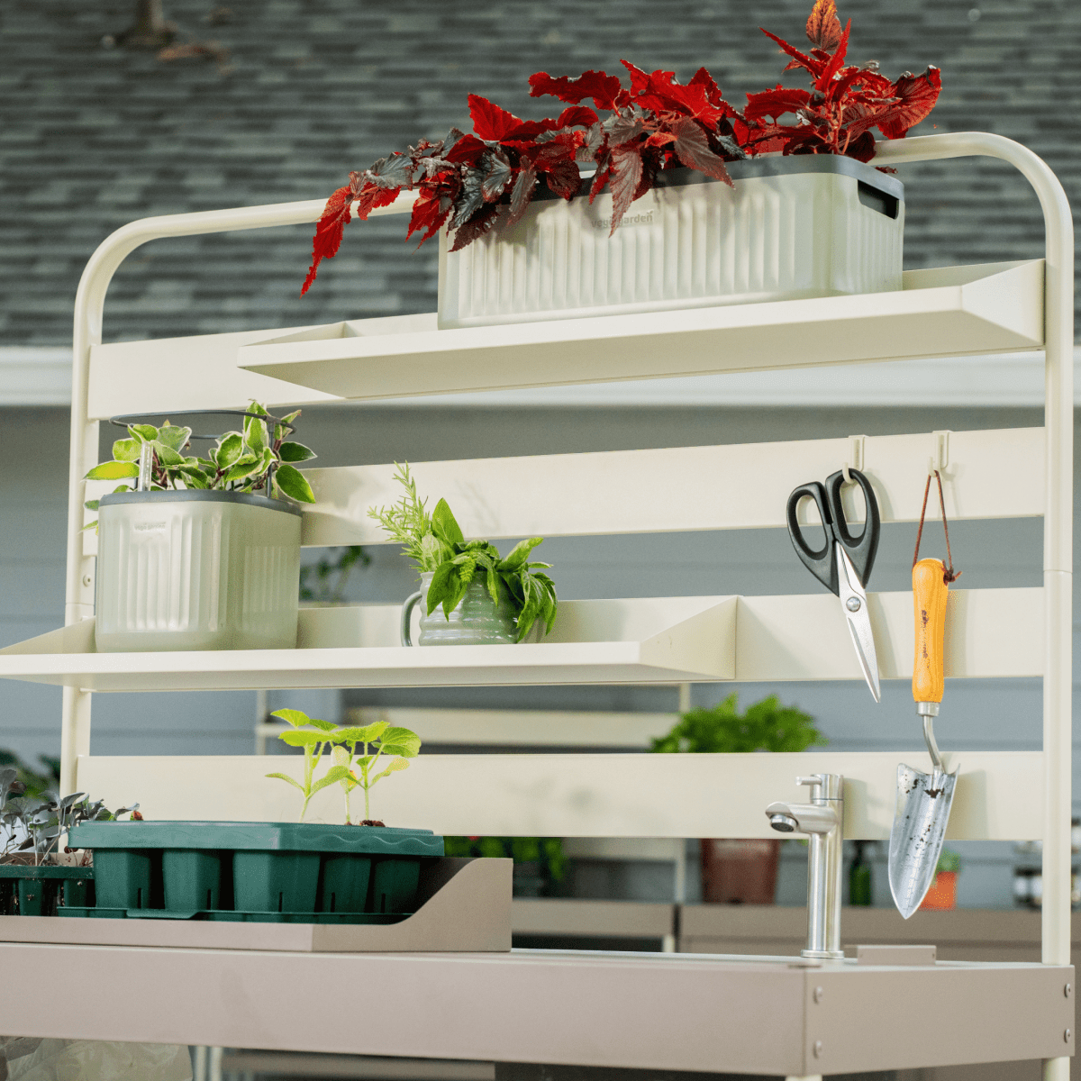 Garden Sink Station - Ed's Plant Shop