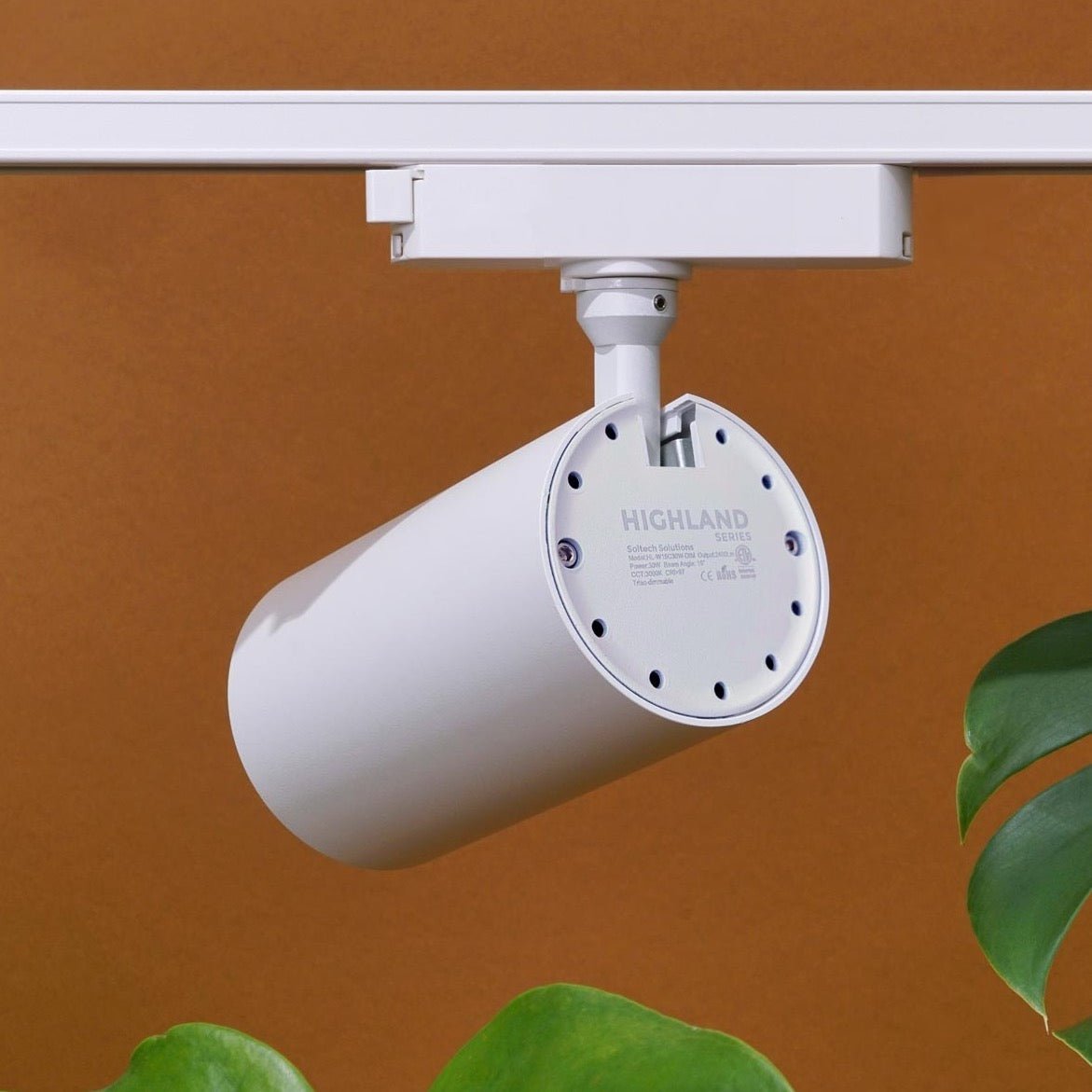 Highland™ LED Track Light System For Indoor Plants - Ed's Plant Shop