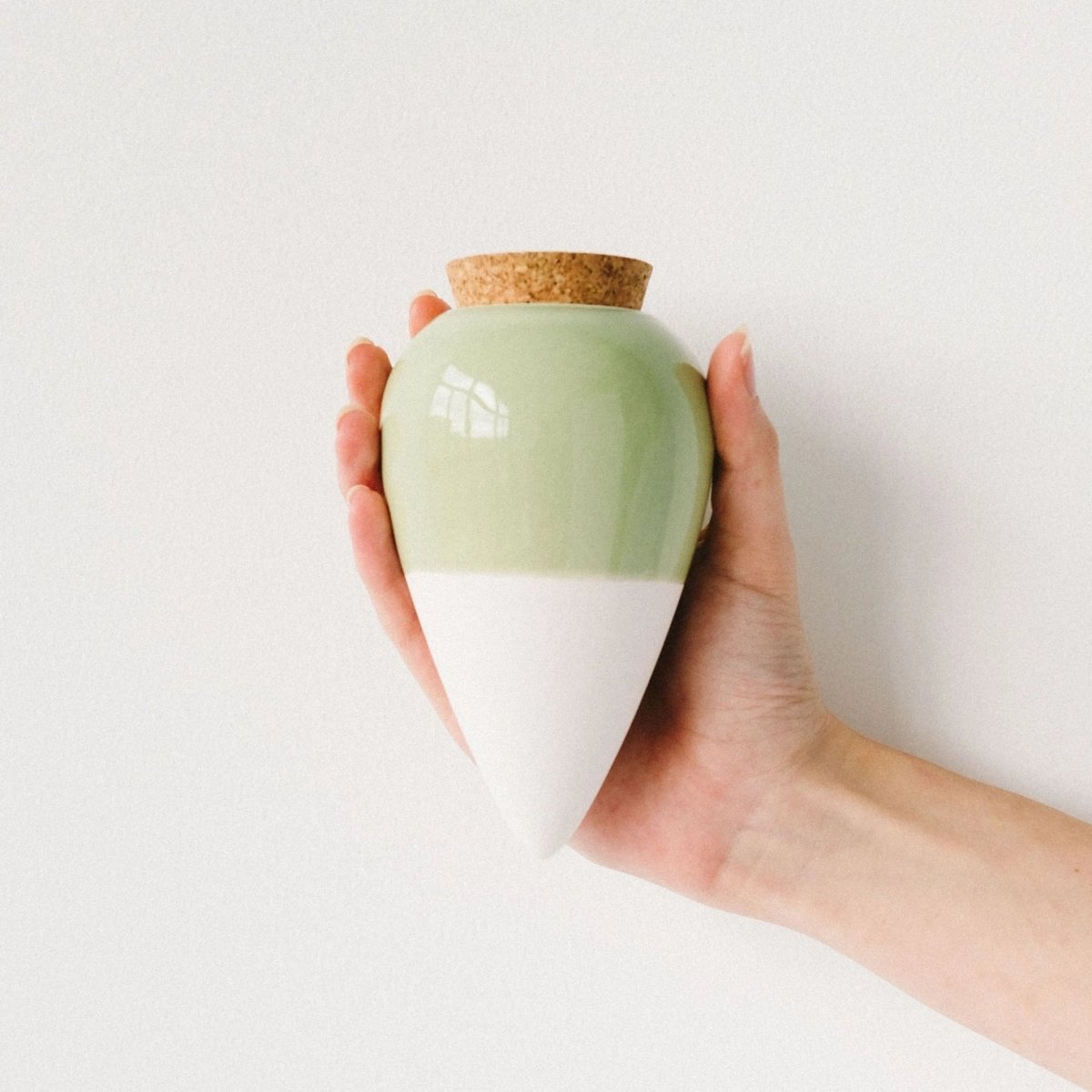 Olla Pepin Self-Watering Device - Thumbnail 5