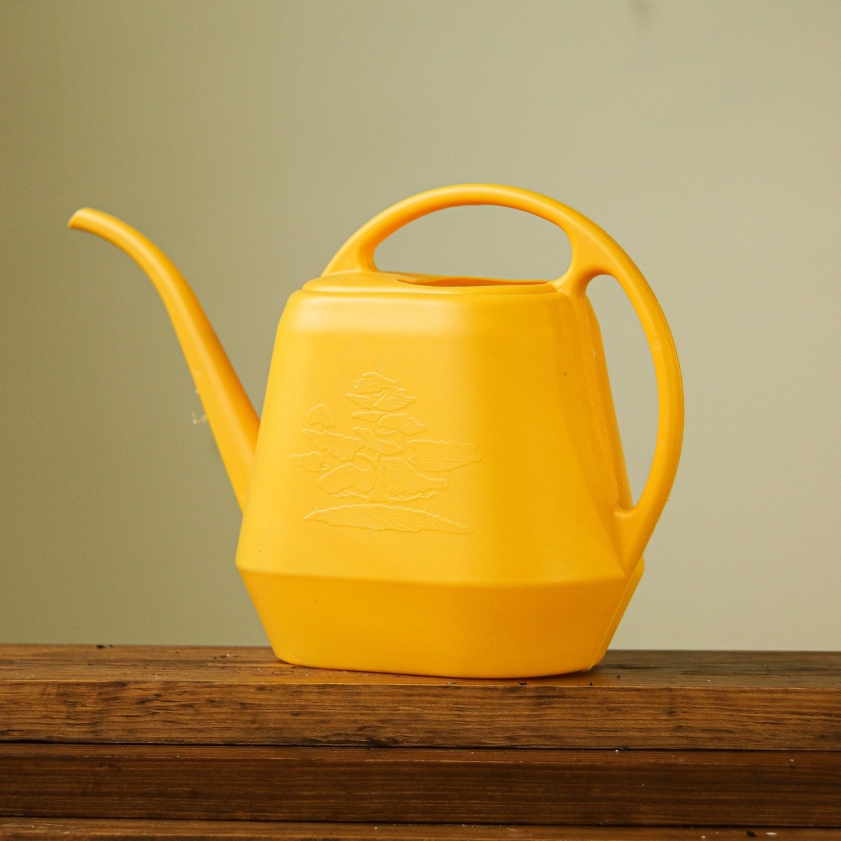 Watering Can Aqua Rite 1.2 Gal. (144 oz) Earthy Yellow - Ed's Plant Shop