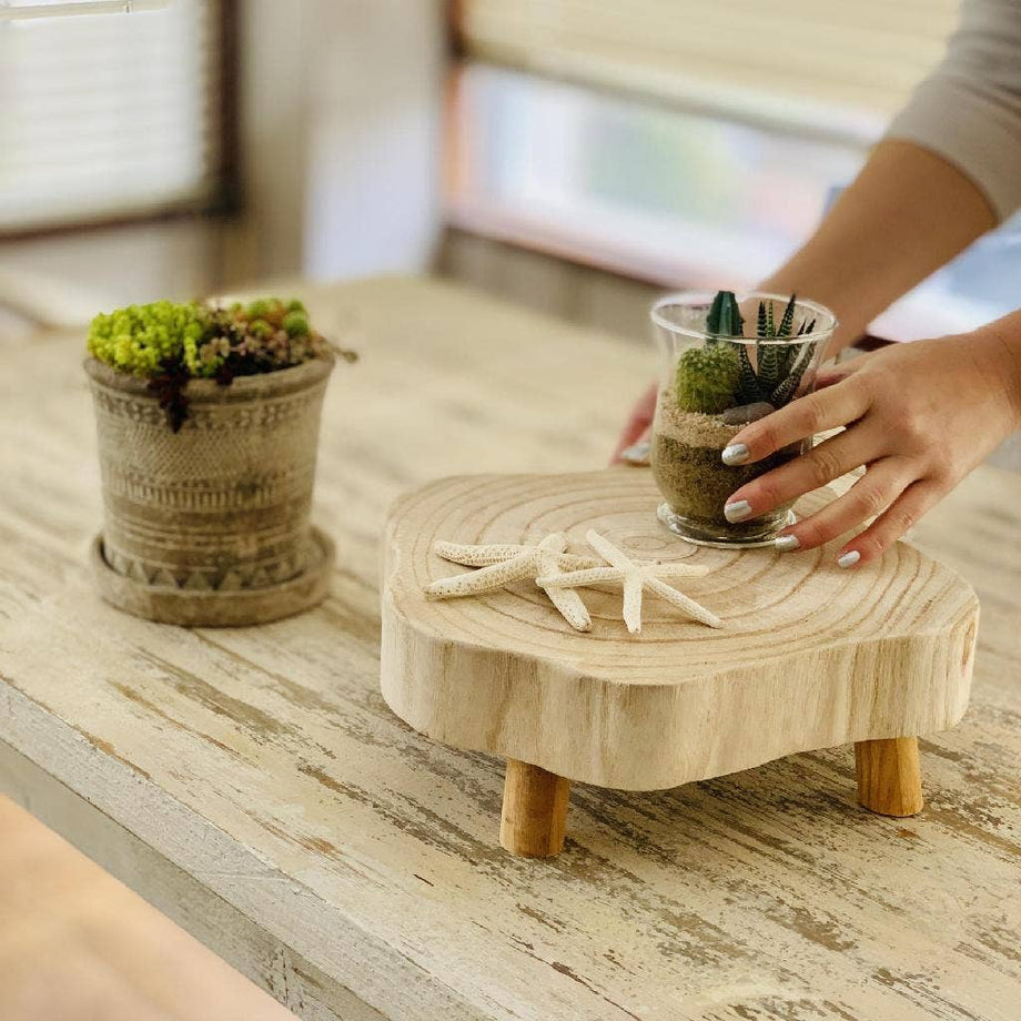 Cutting Board Display Stand 