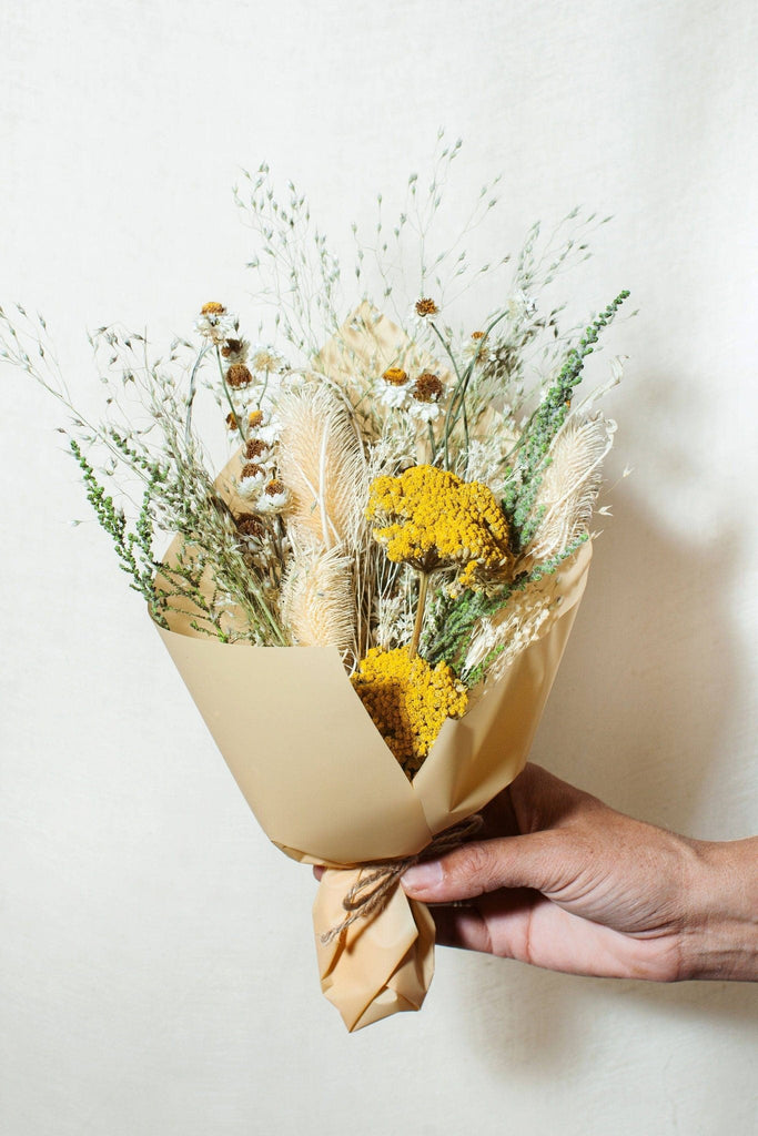 Dried Flower Bundle: Mini Dried Bouquet - Ed's Plant Shop