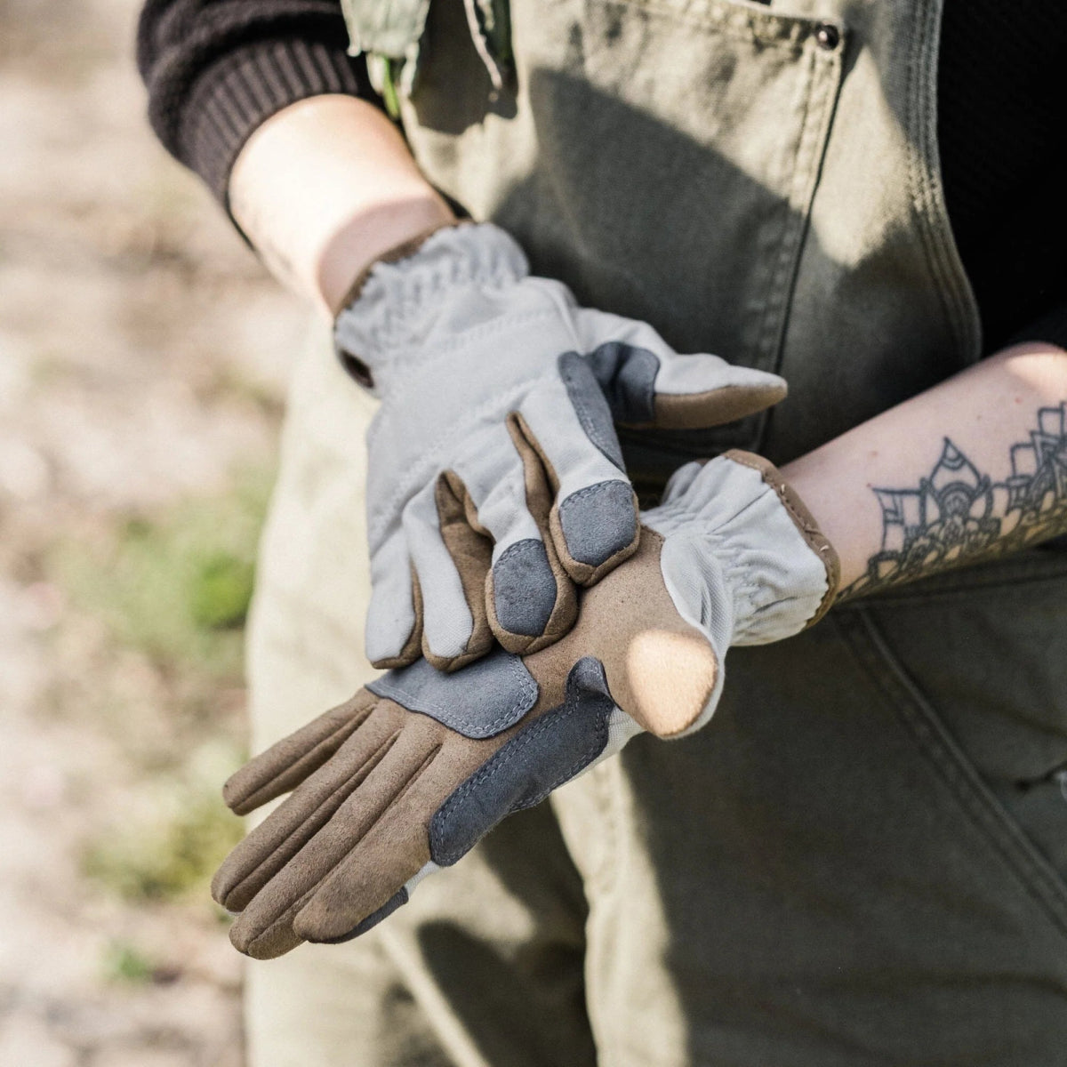 Leepa Garden Glove: Durable Gardening & Weeding Glove - Ed's Plant Shop